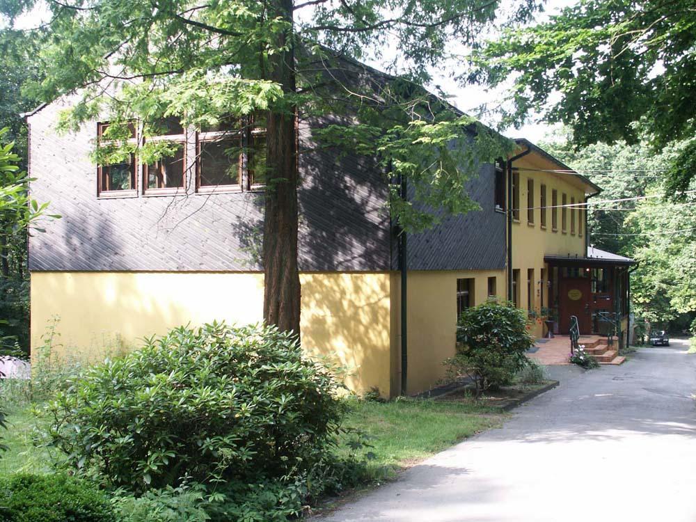 Zimmerfrei Wuppertal Kronenberg Exteriör bild